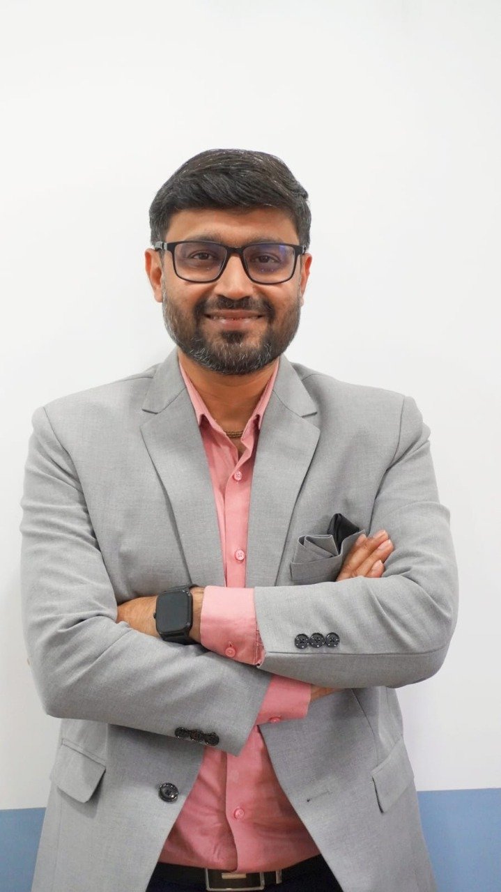 Dr. Prashant C. Mundhe, Orthopedic Surgeon in Ravet